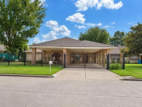 5118 Cicada Ln, Houston, TX 77039