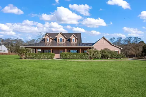 18310 Molk Rd, Willis, TX 77378