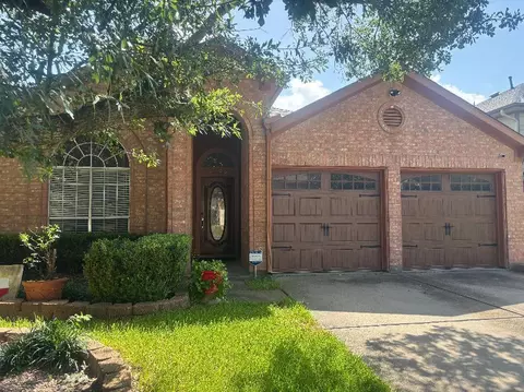 8306 Brentford Dr, Houston, TX 77083
