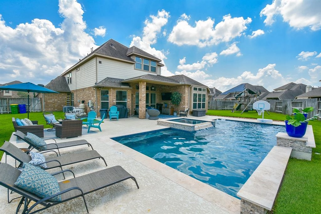 7522 Montecrest Park Ct  