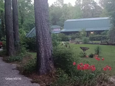 755 Evangeline Dr, Vidor, TX 77662