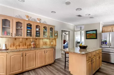 Kitchen - 29430 E Irvin Rd, Huffman, TX 77336 photo 1 of 4