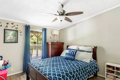 Bedroom - 29430 E Irvin Rd, Huffman, TX 77336 photo 2 of 4