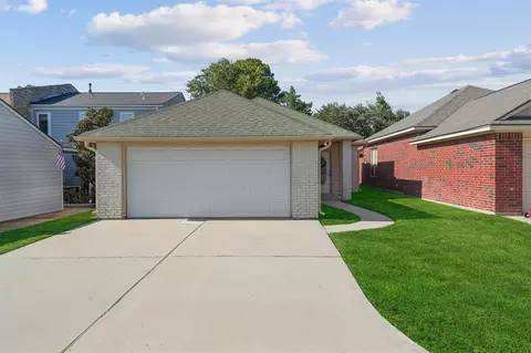 13046 Centaurus Ct, Willis, TX 77318 photo 1