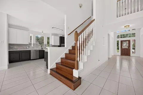 Entry Way - 17435 Memorial Crest Dr, Spring, TX 77379 photo 4 of 7