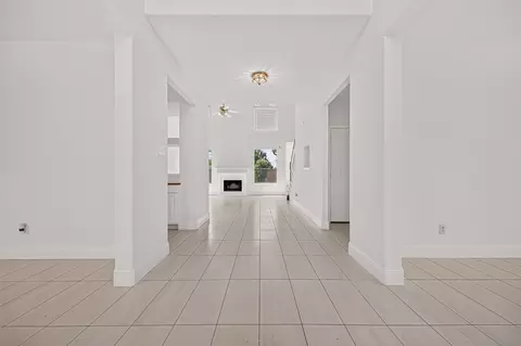 Entry Way - 17435 Memorial Crest Dr, Spring, TX 77379 photo 3 of 7