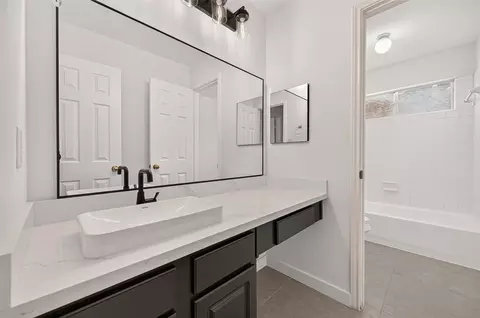 Bath - 17435 Memorial Crest Dr, Spring, TX 77379 photo 6 of 6