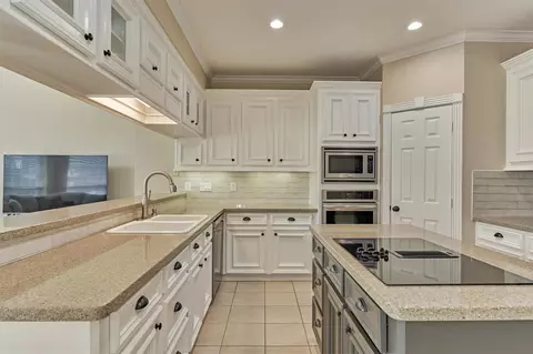 Kitchen - 6603 Etchstone Dr, Spring, TX 77389 photo 2 of 2