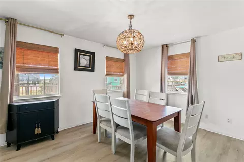 Dining - 308 Sea Bean St, Surfside Beach, TX 77541 photo 2 of 2