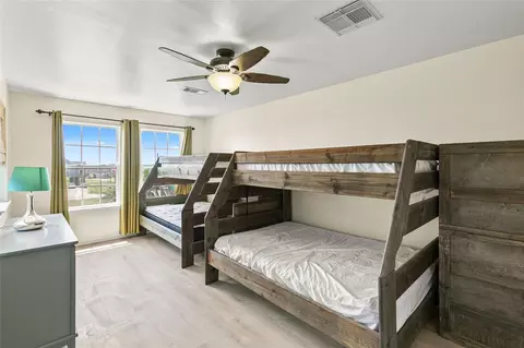 Bedroom - 308 Sea Bean St, Surfside Beach, TX 77541 photo 2 of 3