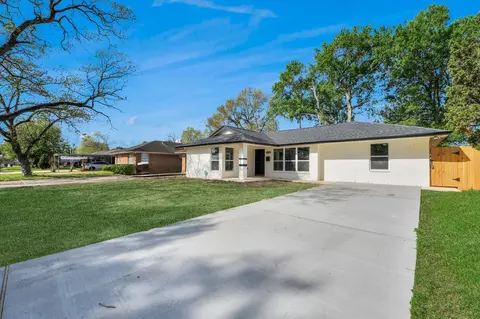 2130 Lamina Ln, Houston, TX 77017