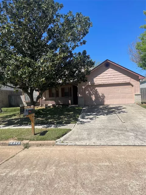 12322 White River Dr, Tomball, TX 77375