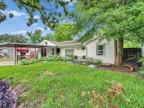 10309 Chesterfield Dr, Houston, TX 77051