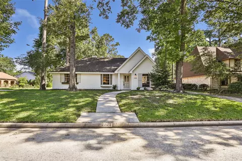 2703 Silver Falls Dr, Kingwood, TX 77339