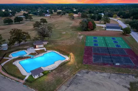 90 Meadowview Dr, Trinity, TX 75862 photo 8