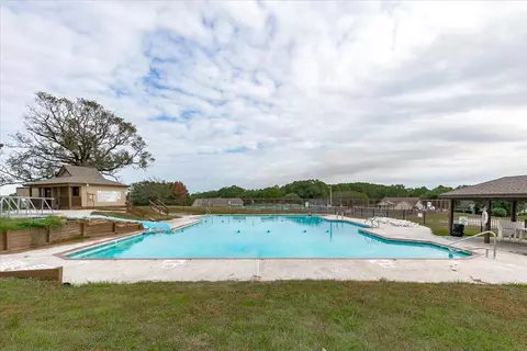 90 Meadowview Dr, Trinity, TX 75862 photo 9