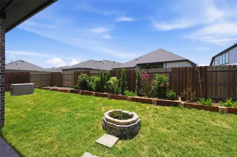 Exterior - 10757 Chinese Violet, Conroe, TX 77385 photo 7 of 7