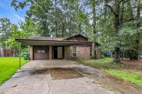 1303 S Fenner Ave, Cleveland, TX 77327