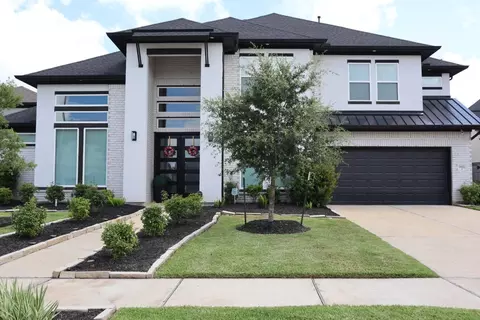 9911 Regal Bend Dr, Missouri City, TX 77459