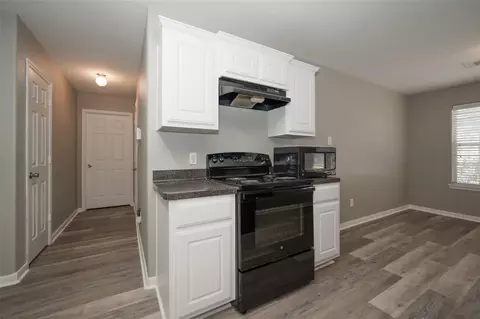 Entry Way - 28894 Llano River Loop, Spring, TX 77386 photo 2 of 4