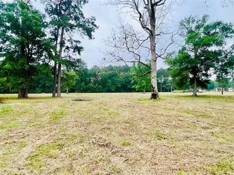 1445 S Main St, Vidor, TX 77662 photo 1