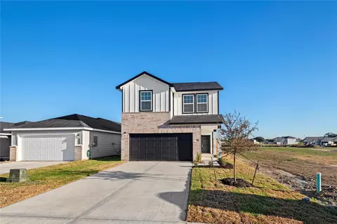 814 Stoney Point Ln, Dayton, TX 77535