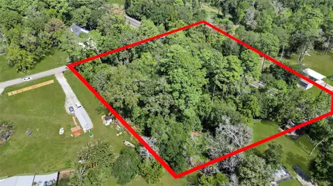 29 County Road 432, Dayton, TX 77535