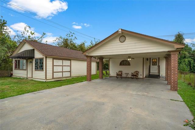 2106 Silverdale St, Houston, TX 77029 | 19 Photos | MLS ...