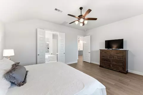 Bedroom - 15618 Turtlehead Trl, Conroe, TX 77302 photo 1 of 2