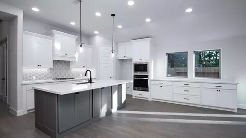 Kitchen - 15618 Turtlehead Trl, Conroe, TX 77302 photo 1 of 1