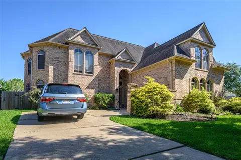 4002 Colony Oaks Dr, Sugar Land, TX 77479