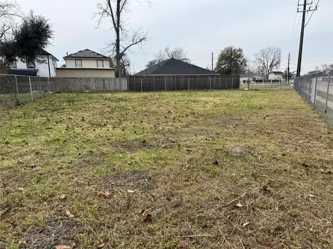 7309 W Montgomery Rd, Houston, TX 77091