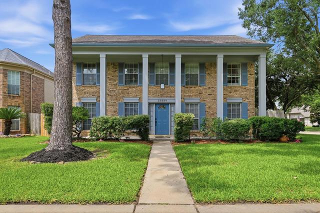 23039 Indian Ridge Dr, Katy, TX 77450