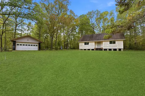 55 Dipping Vat Rd, New Waverly, TX 77358