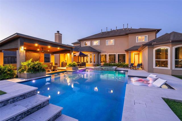 904 Mossy Oak Ct, Friendswood, TX 77546