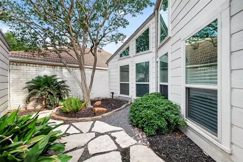 14222 Woodnook Dr, Houston, TX 77077