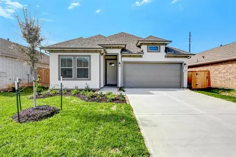 902 Mockingbird Psge, Beasley, TX 77417 photo 1