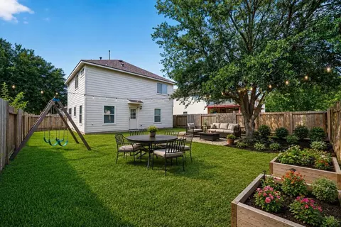 4403 Sprangletop Ave, Baytown, TX 77521
