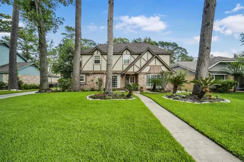 12826 Raven South Dr, Cypress, TX 77429