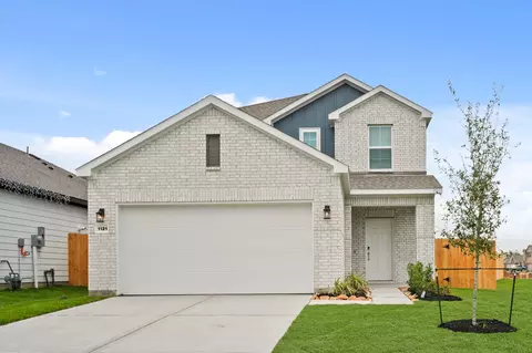 1121 Avenue M, Bay City, TX 77414