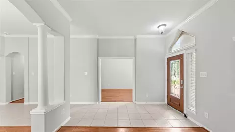 Entry Way - 1207 Walston Ridge Dr, Spring, TX 77379 photo 2 of 3
