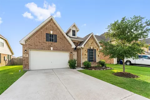 218 San Marcos Dr, Baytown, TX 77523