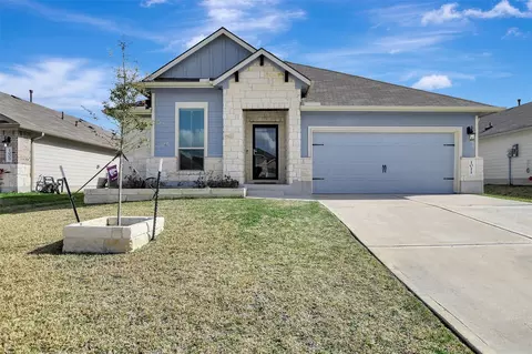 1011 Davy St, Brenham, TX 77833