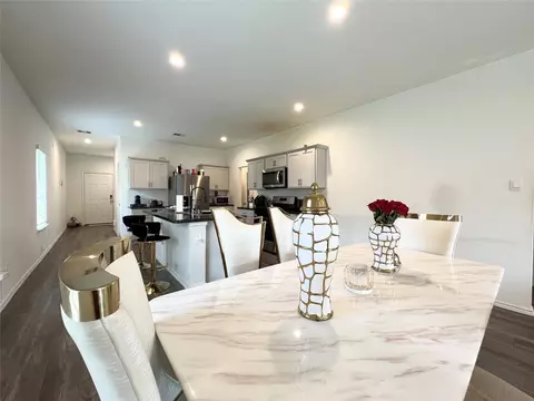Dining - 5226 Castlebury Meadows Dr, Spring, TX 77373 photo 2 of 3