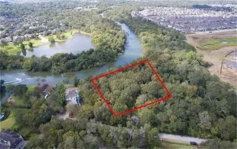 0 Riverside Dr, Webster, TX 77598