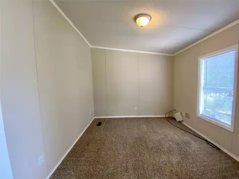Bedroom - 287 Pine Ln, Onalaska, TX 77360 photo 2 of 4