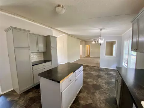 Kitchen - 287 Pine Ln, Onalaska, TX 77360 photo 3 of 4