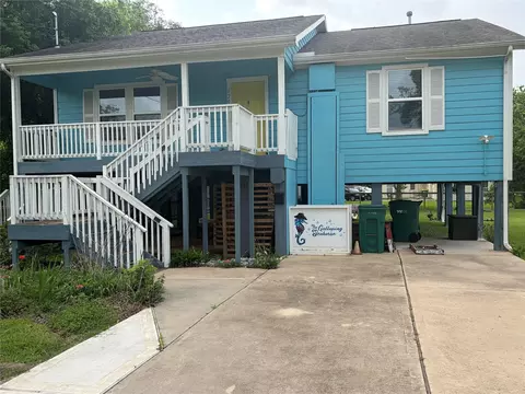 1206 4th St, Seabrook, TX 77586