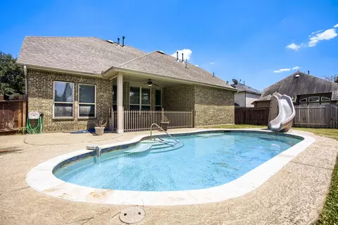 Exterior - 19911 Valkyrie Dr, Spring, TX 77379 photo 4 of 6
