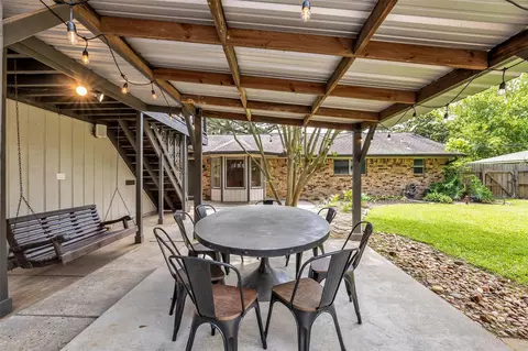 Exterior - 22502 Fields Ln, Spring, TX 77389 photo 7 of 10
